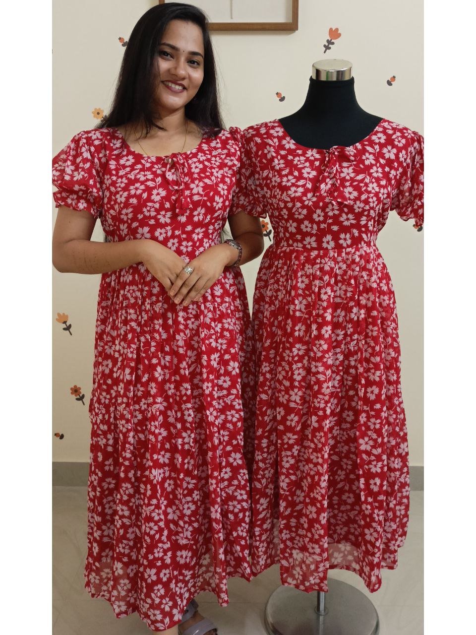 SC2742 - Christmas special printed Georgette frock dress with puff sleeves, Red shade