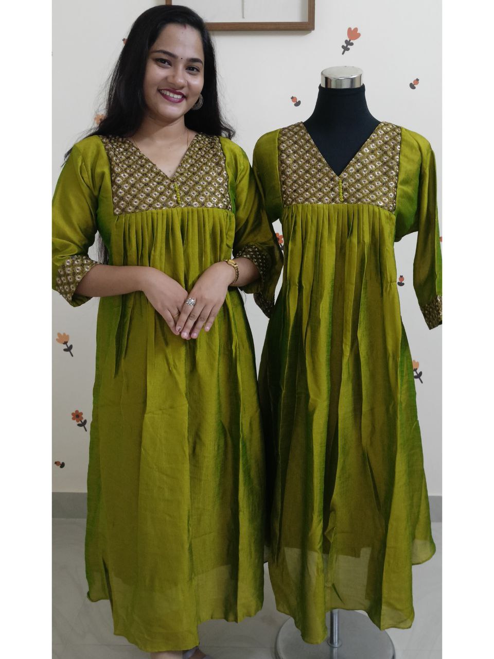 SC2806 - Hue green shade Premium Vichitra Silk Party wear
