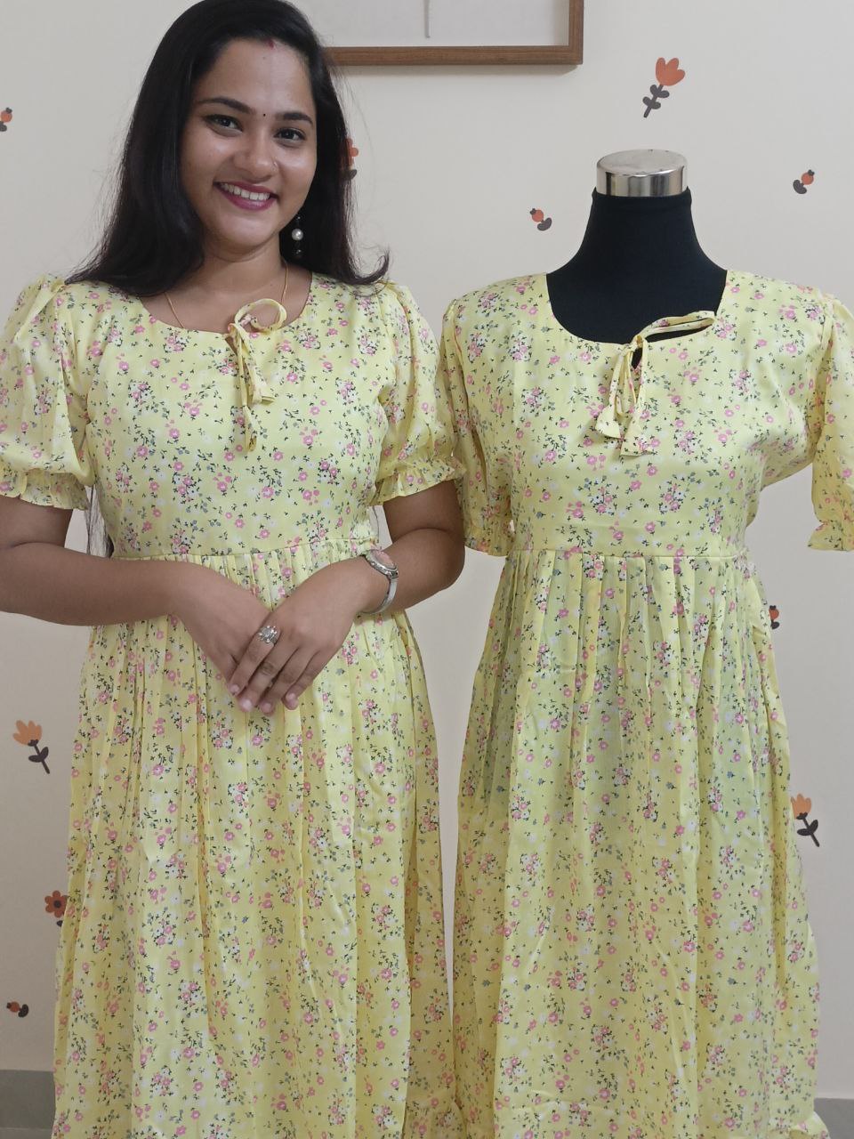 SC2899 - Crushed crepe-delta frock dress, Yellow colour