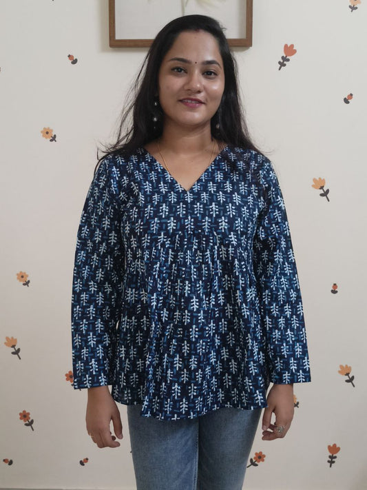 SC2955 - Relaxed Fit V neck Short kurtis, Indigo blue colour