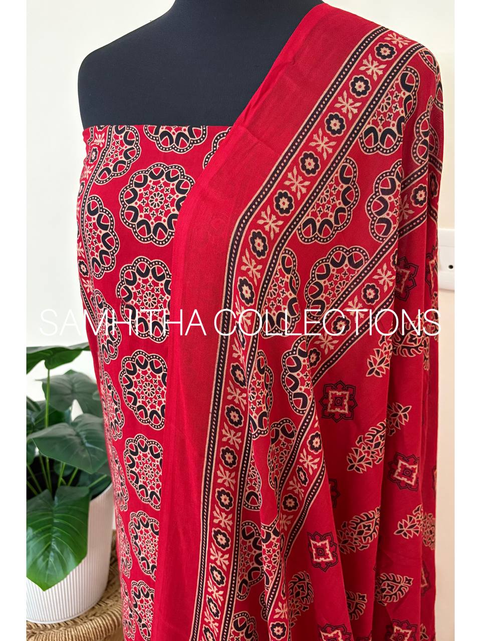 SC3127 - Cotton Rayon Salwar materials, Red colour