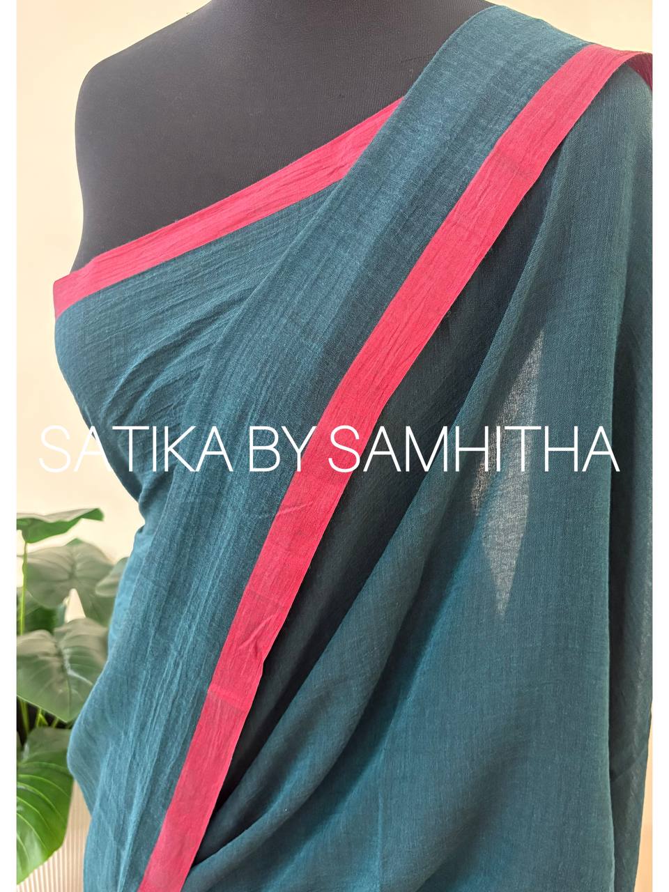 STSC20 - Pure 120 count Mulcotton Ramagreen colour saree with Reddish maroon Border.