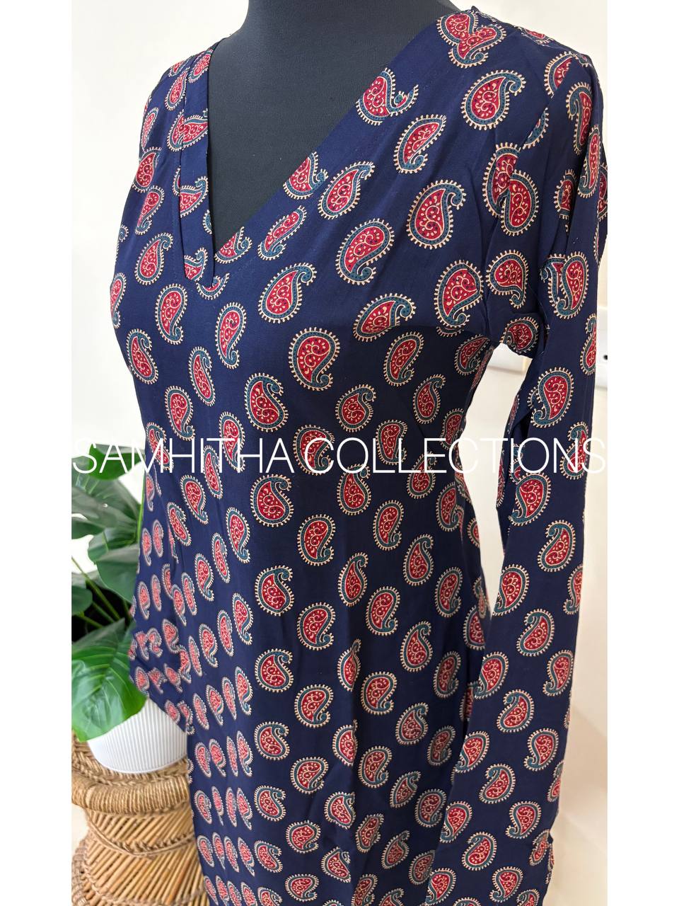 SC3165 - Paisley Print Pure Cotton Kurti with Chudi Sleeves, Navy blue colour