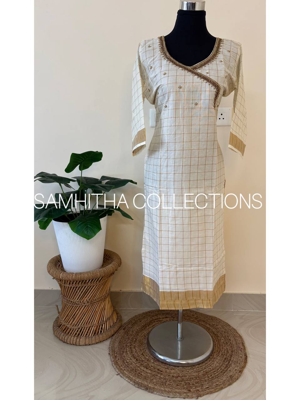 SC3210 - Premium Kerala Cotton Kasavu kurtis, Intricately handworked yoke, sleeve ends and daman line patchworked with kasavu borders