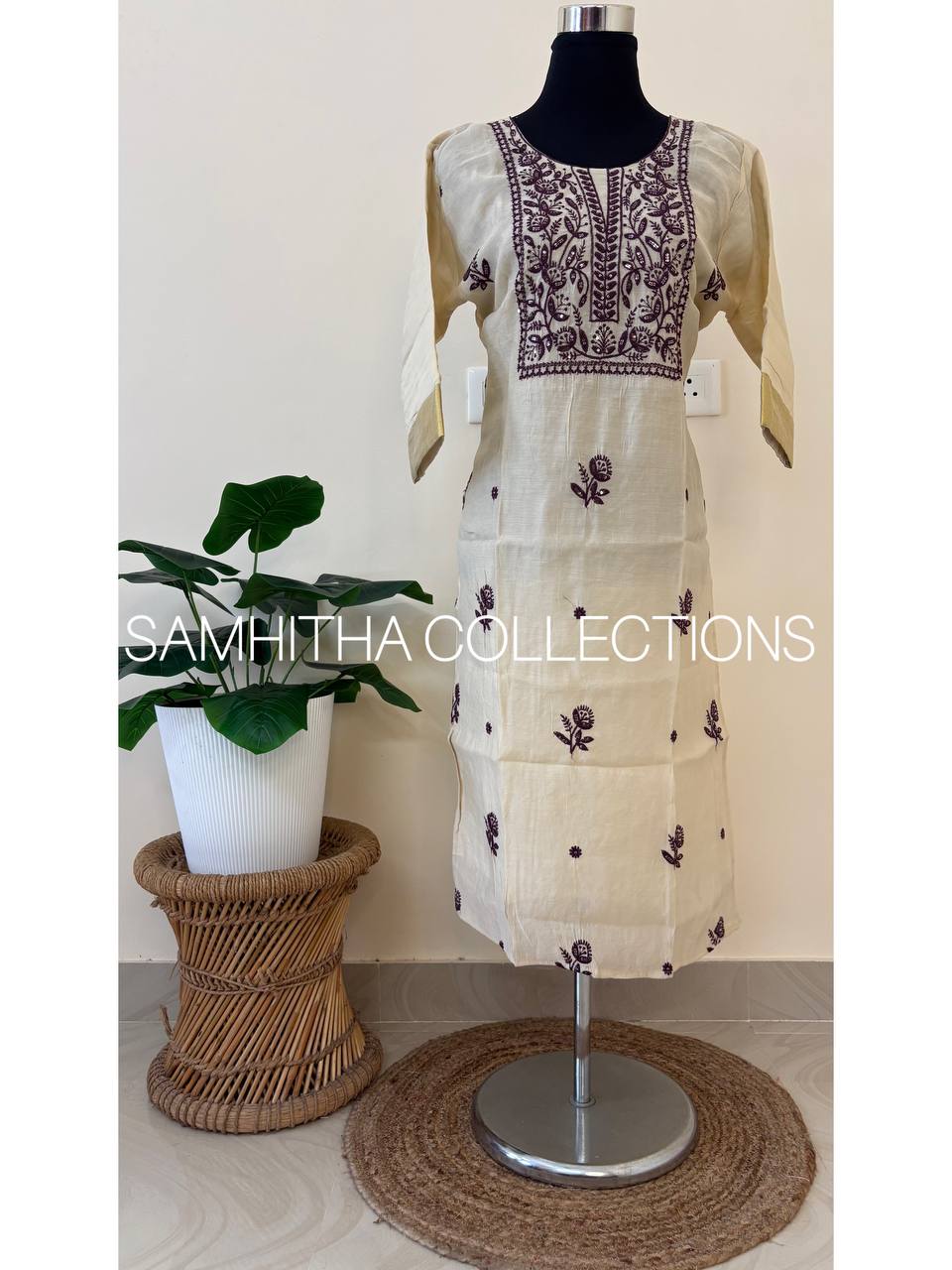 SC3265 - Premium Mul Chanderi kurtis with chikankari inspired embroidery and kasavu border on sleeves, Lavender colour embroidery