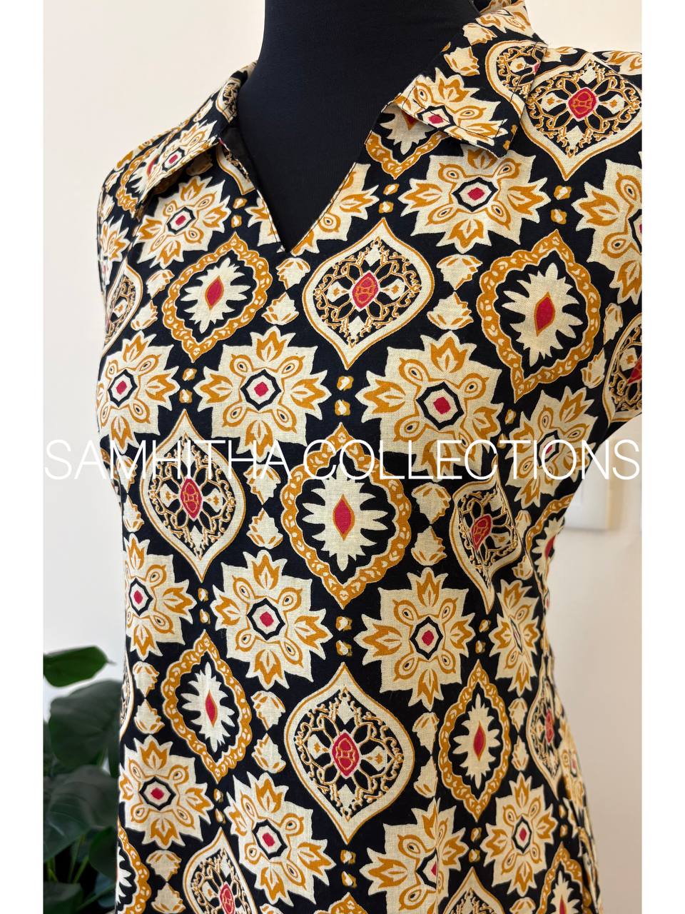 SC3315 - Comfy cotton collar neck co-ord sets, sleeves attached inside, Black and beige colour