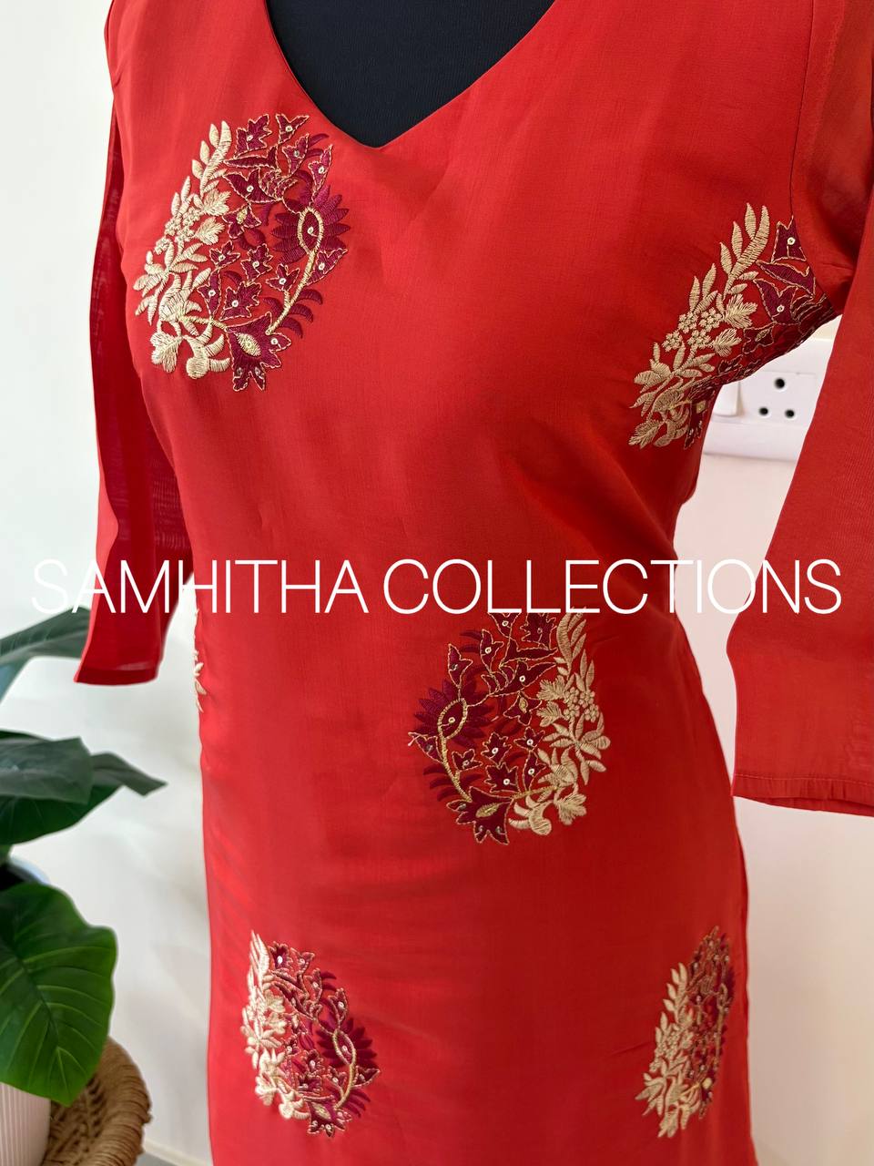 SC3340 - Premium Mul Chanderi Partywear kurtis, Brick Orange colour
